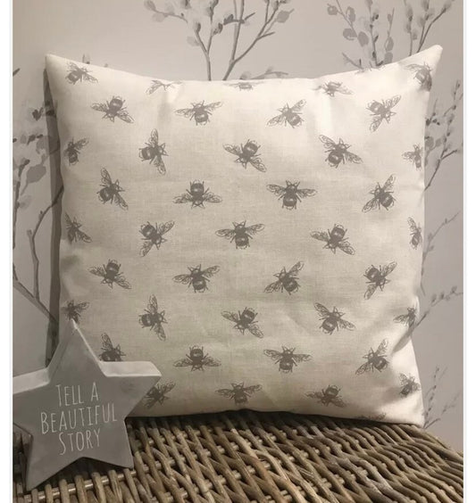 Pair x 2 Handmade 16” Fryetts Buzzy Bees Bee Bumblebee Cushion Covers Beige Cream Natural Gift Home Decor - Sew Shabby Chic