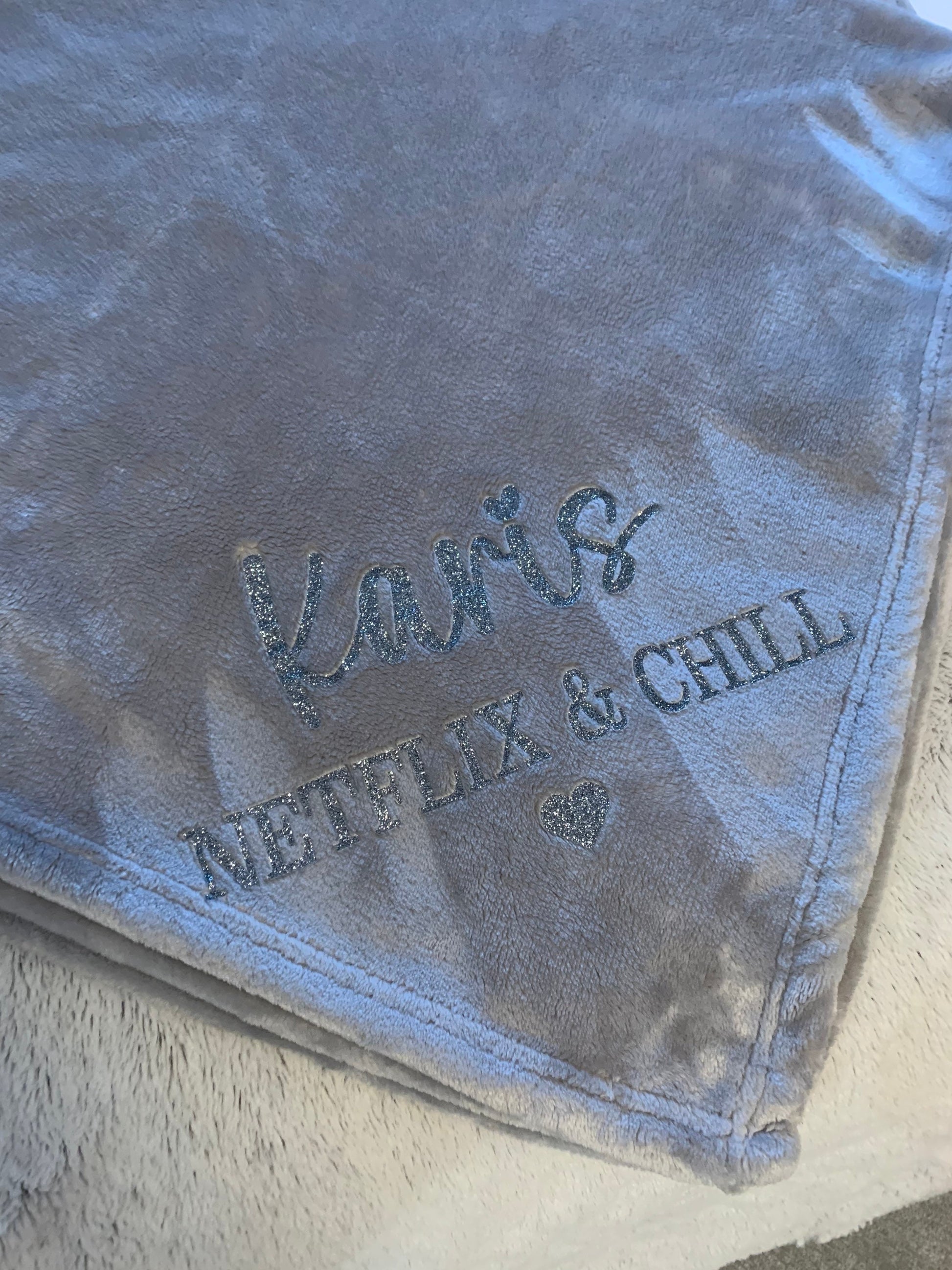 Personalised Glitter NETFLIX Blanket Gift - Sew Shabby Chic